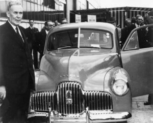 NAA_A1200_L84254_Ben_Chifley_at_the_launching_of_the_first_mass-produced_Australian_car_1948